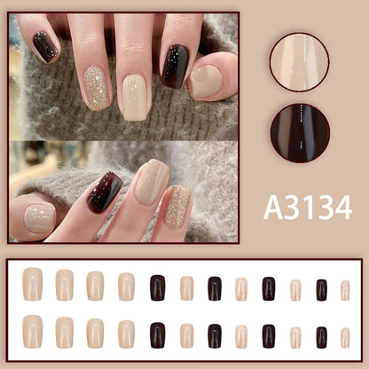 Fashionable, luxurious, high-end glitter nail polish