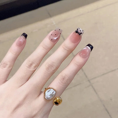 Dot pattern bow cat-eye nail polish