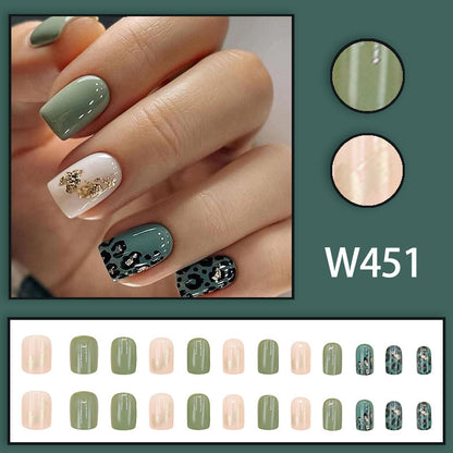 Green leopard print fashionable gold foil personalized nail art