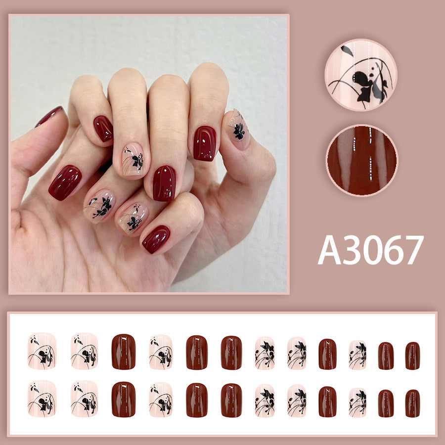 Mature flower nail art
