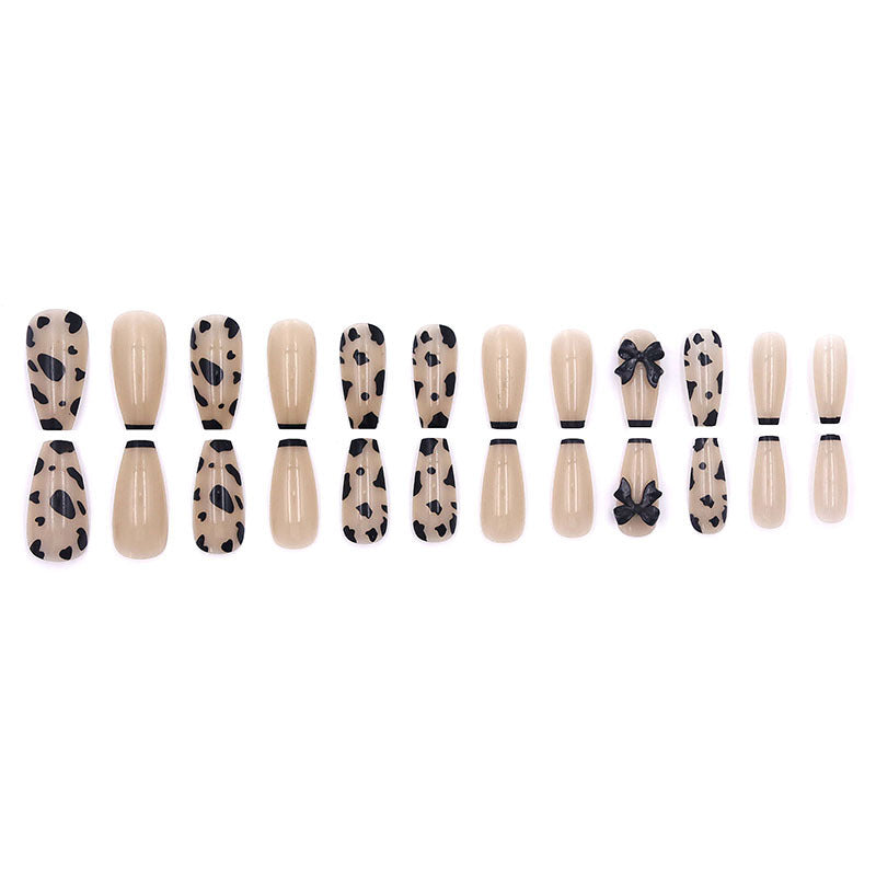 High-end, distinctive and artistic nail art collection with rich texture