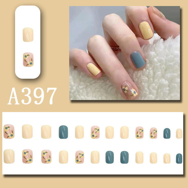 Printed pair-of-doves color manicure