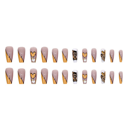 Cute little bear manicure