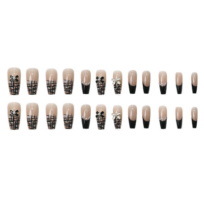 Pure Desire Light Luxury Nail Art