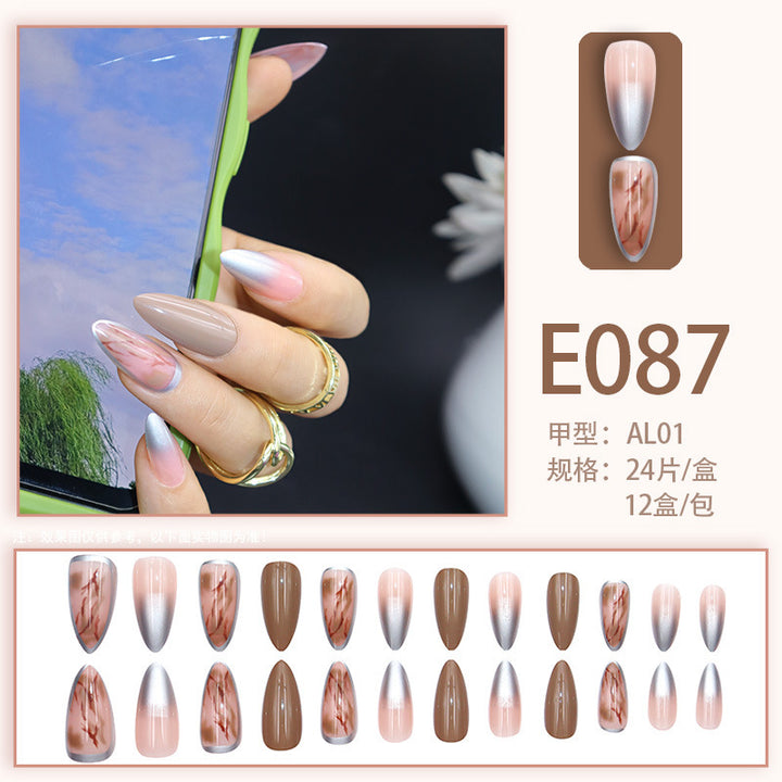 Coffee-colored silver marble-patterned manicure
