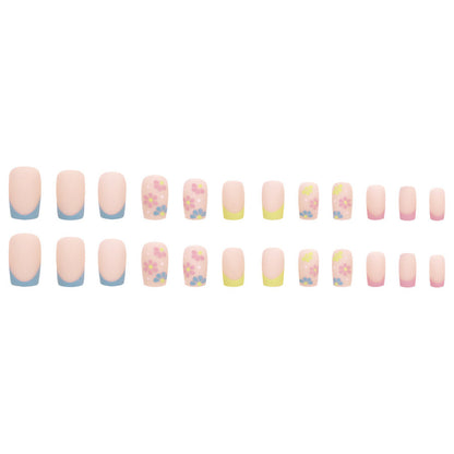 Macaron color nail art